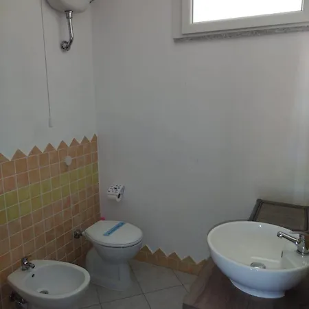 Borgo Del Tennis - Sa Ventana 2 Oda ve Kahvaltı