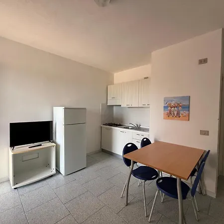 Bed and Breakfast Borgo Del Tennis - Sa Ventana 2 3*