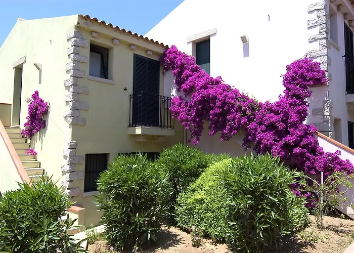 Borgo Del Tennis - Sa Ventana 2 Bed & Breakfast